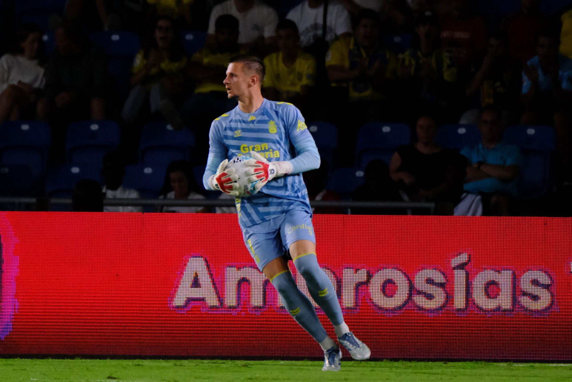 UD Las Palmas- Cádiz | 05/10/2025  | 05/10/2025 | Fotógrafo: José Carlos Guerra