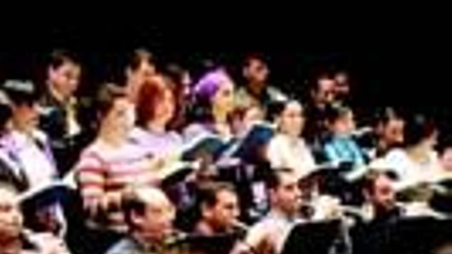 El coro de la orquesta de extremadura da un recital