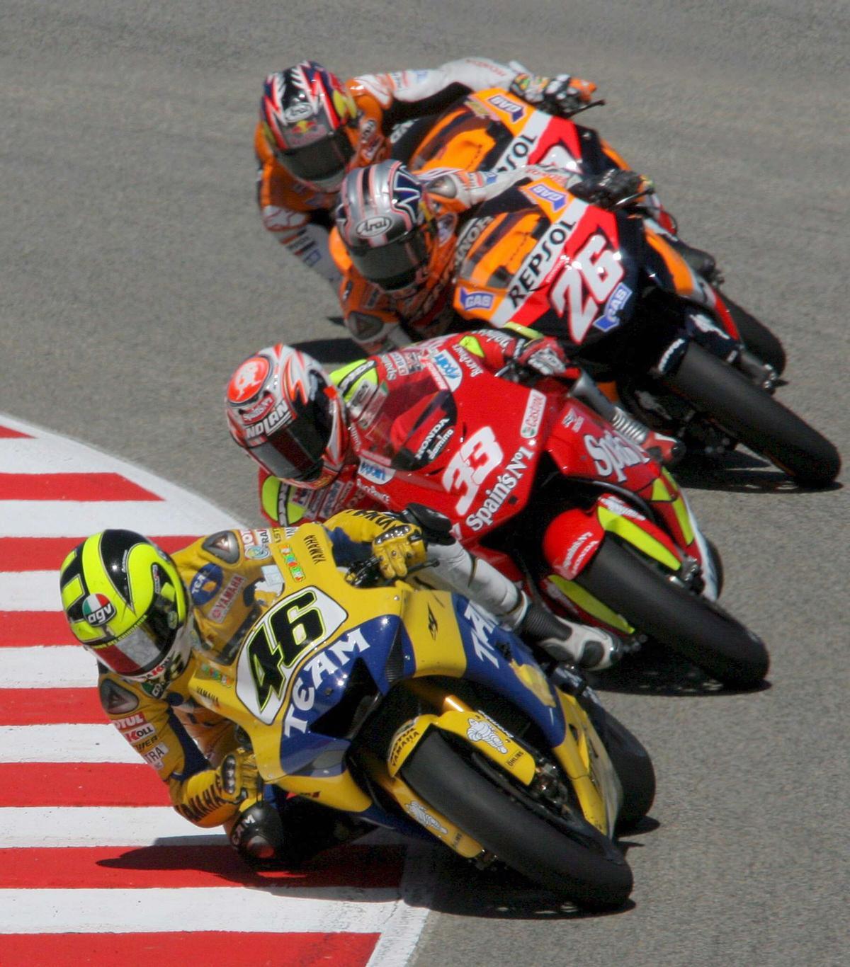 Los cuatro pilotos, durante la carrera