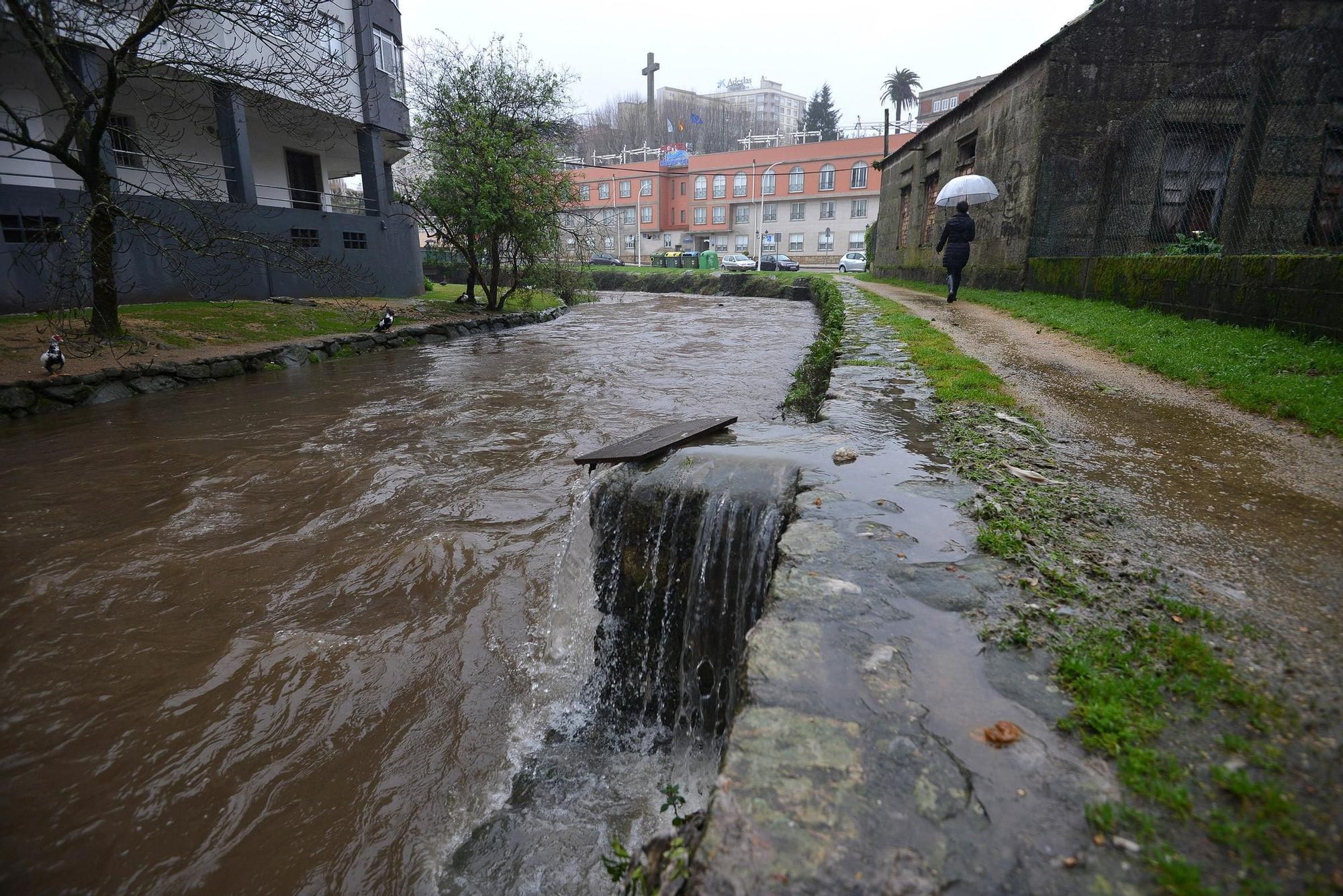 Las intensas lluvias dejan los ríos de Pontevedra con mucho caudal de agua