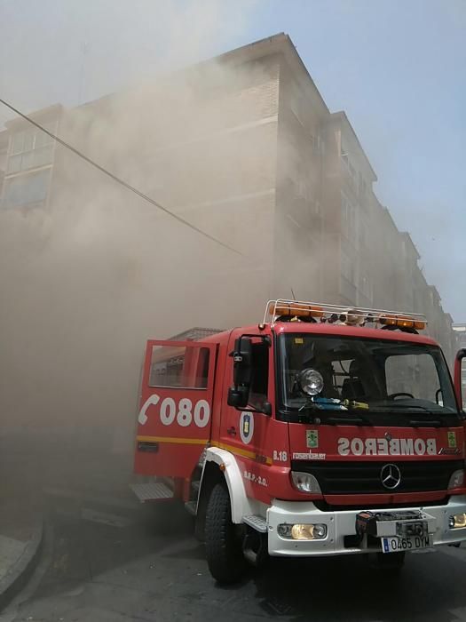 Fallece una mujer en el incendio de una vivienda en Málaga