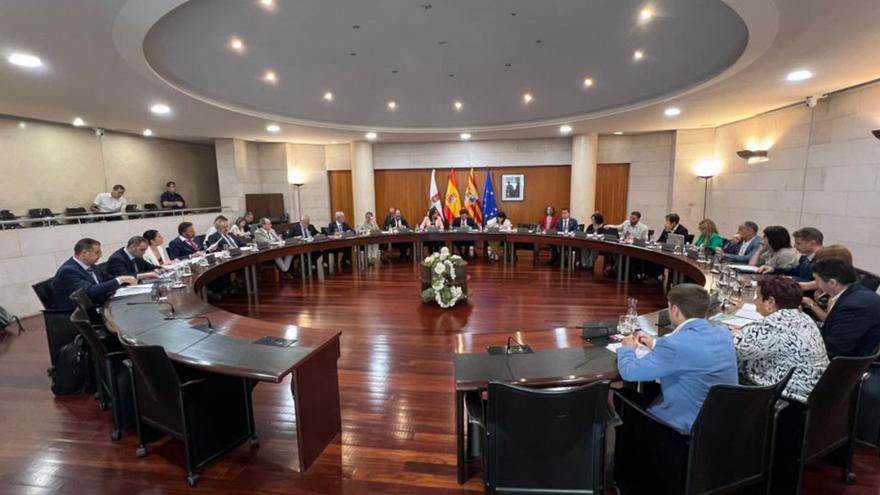 Reunión plenaria de la Diputación Provincial de Huesca.  | DIPUTACIÓN PROVINCIAL DE HUESCA