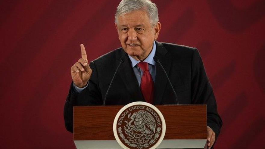 López Obrador: los reporteros deben ser &quot;prudentes&quot; de lo contrario &quot;ya saben lo que sucede&quot;