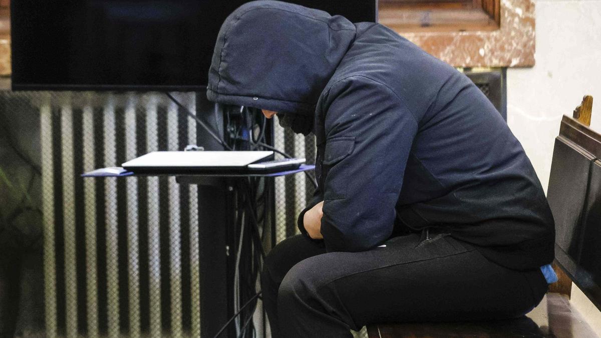 El acusado cumplirá, como mínimo, 30 años de prisión por el doble asesinato.
