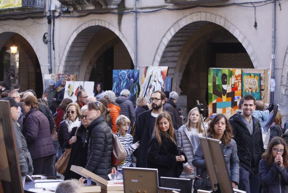 Milers de persones omplen el Barri Vell de Girona per Tots Sants - Fires de Girona 2018