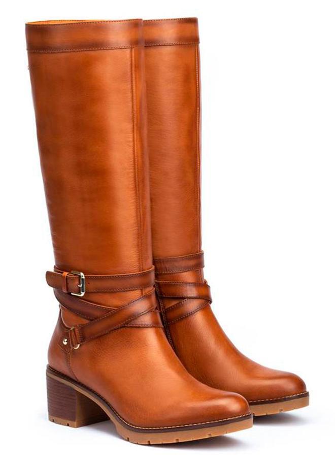 Botas con detalle de Pikolinos