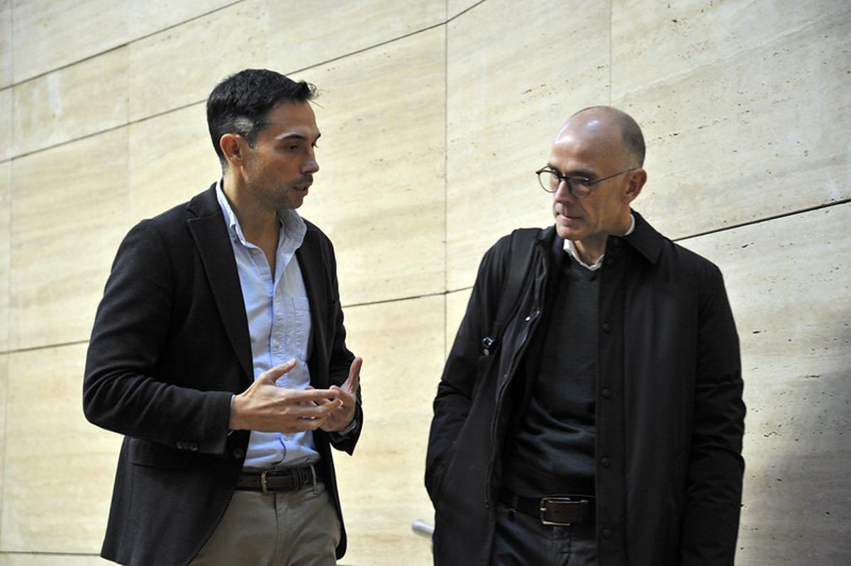 Manuel Borrego junto al diputado socialista Manuel Mejías.