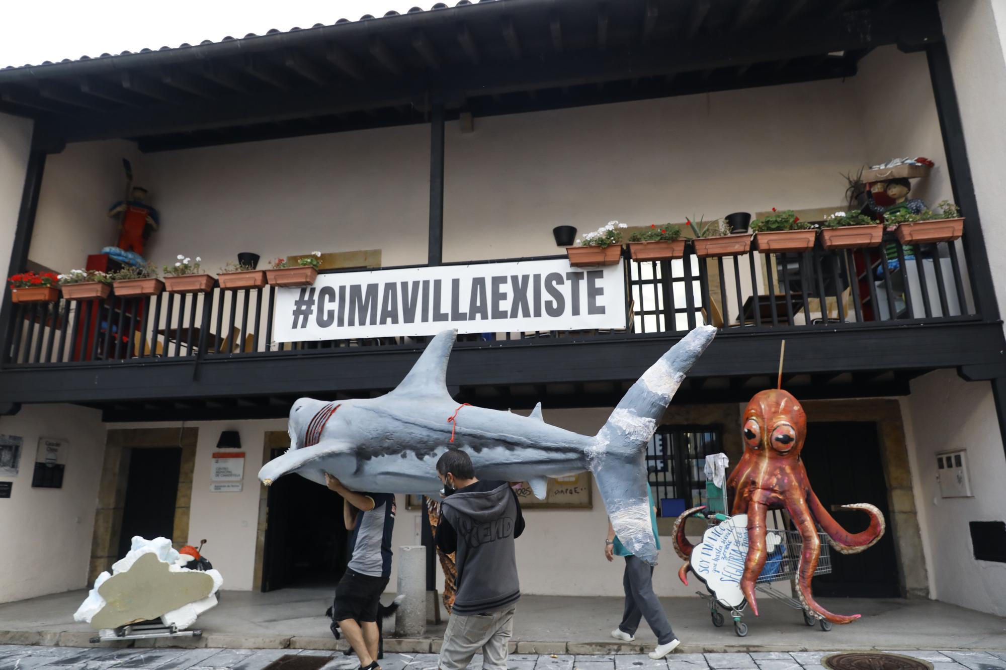 Cimadevilla se viste de fiesta