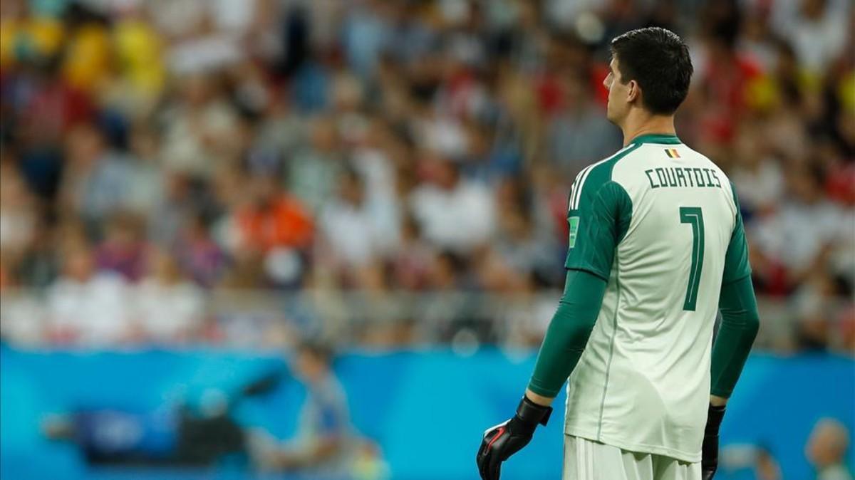 Courtois reconoce que quiere ver más a sus hijos