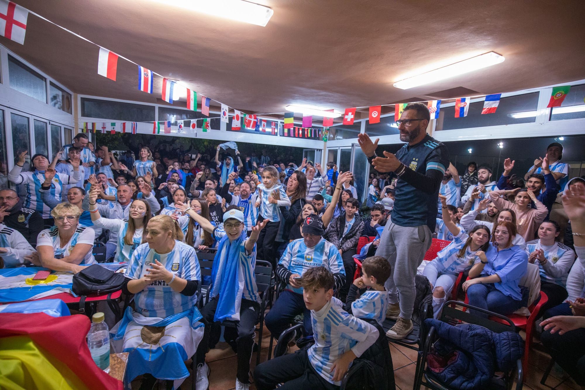 La colonia argentina en Mallorca disfruta con su selección