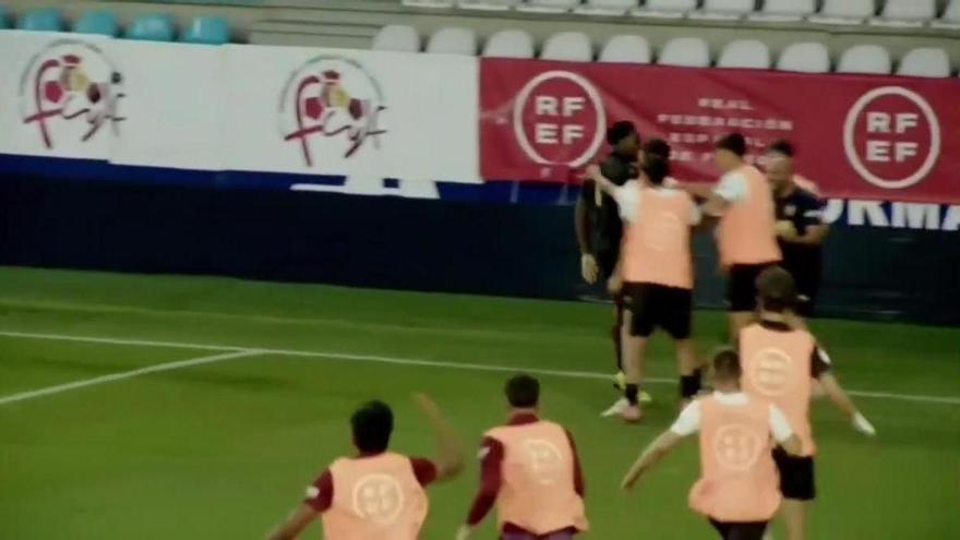 David Otorbi metió al Valencia CF en la final de la Copa de Campeones con un gol al Real Madrid en el 94