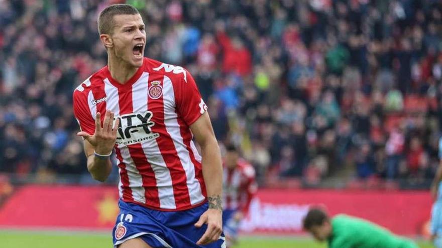 Longo celebra un gol con el Girona.