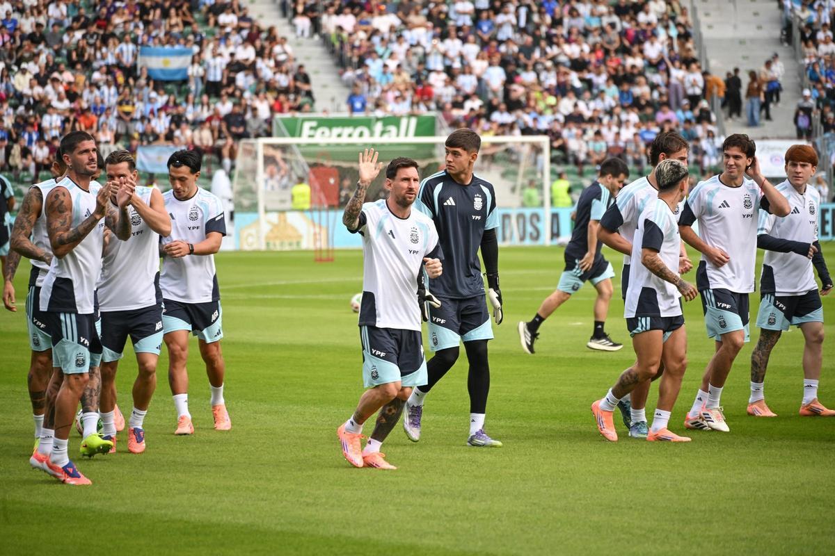 Así ha sido el entrenamiento de Messi en el Martínez Valero