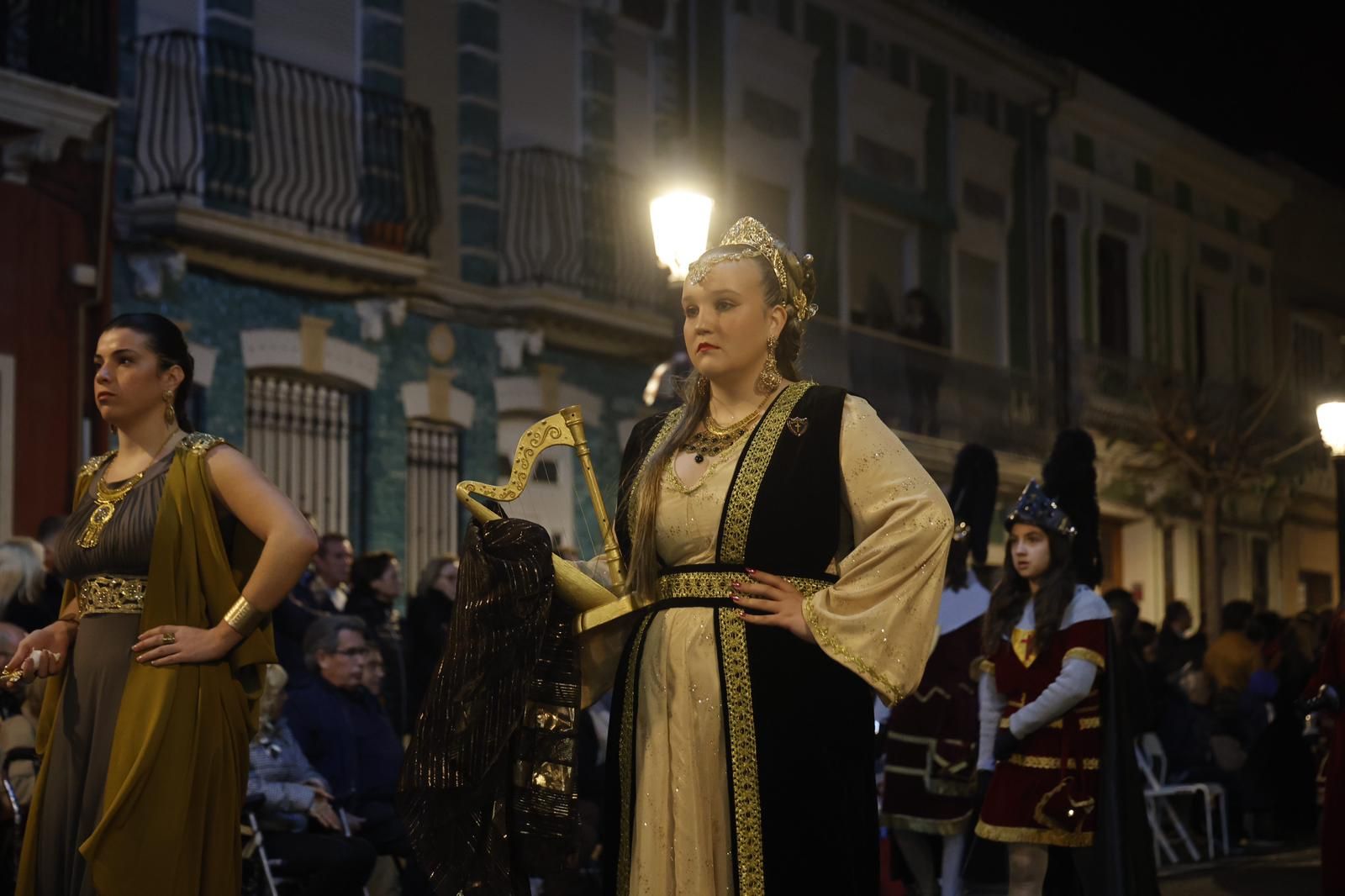 La Semana Santa Marinera salva el Santo Entierro tras la lluvia