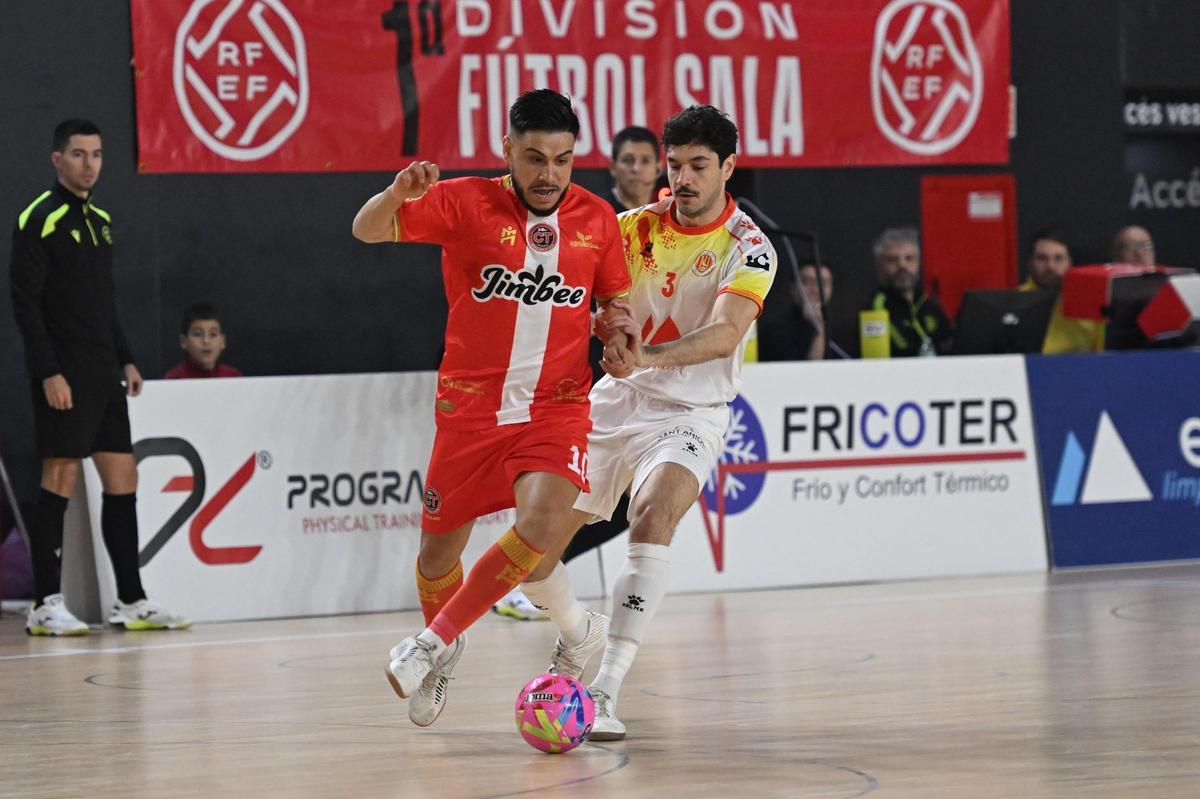 Cortés en un lance del partido