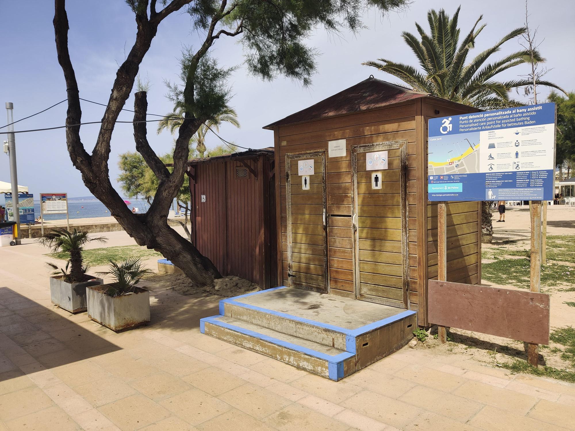 Las playas de Palma ya disponen de ‘casi’ todos los servicios de temporada