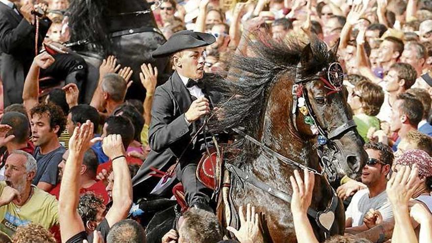 El accidente ocurrió en las fiestas de Sant Joan de Ciutadella.