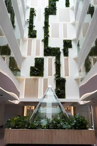 Más de cuatro décadas evolucionando Calpe: AR Hotels & Resorts reabre AR Roca Esmeralda completamente renovado