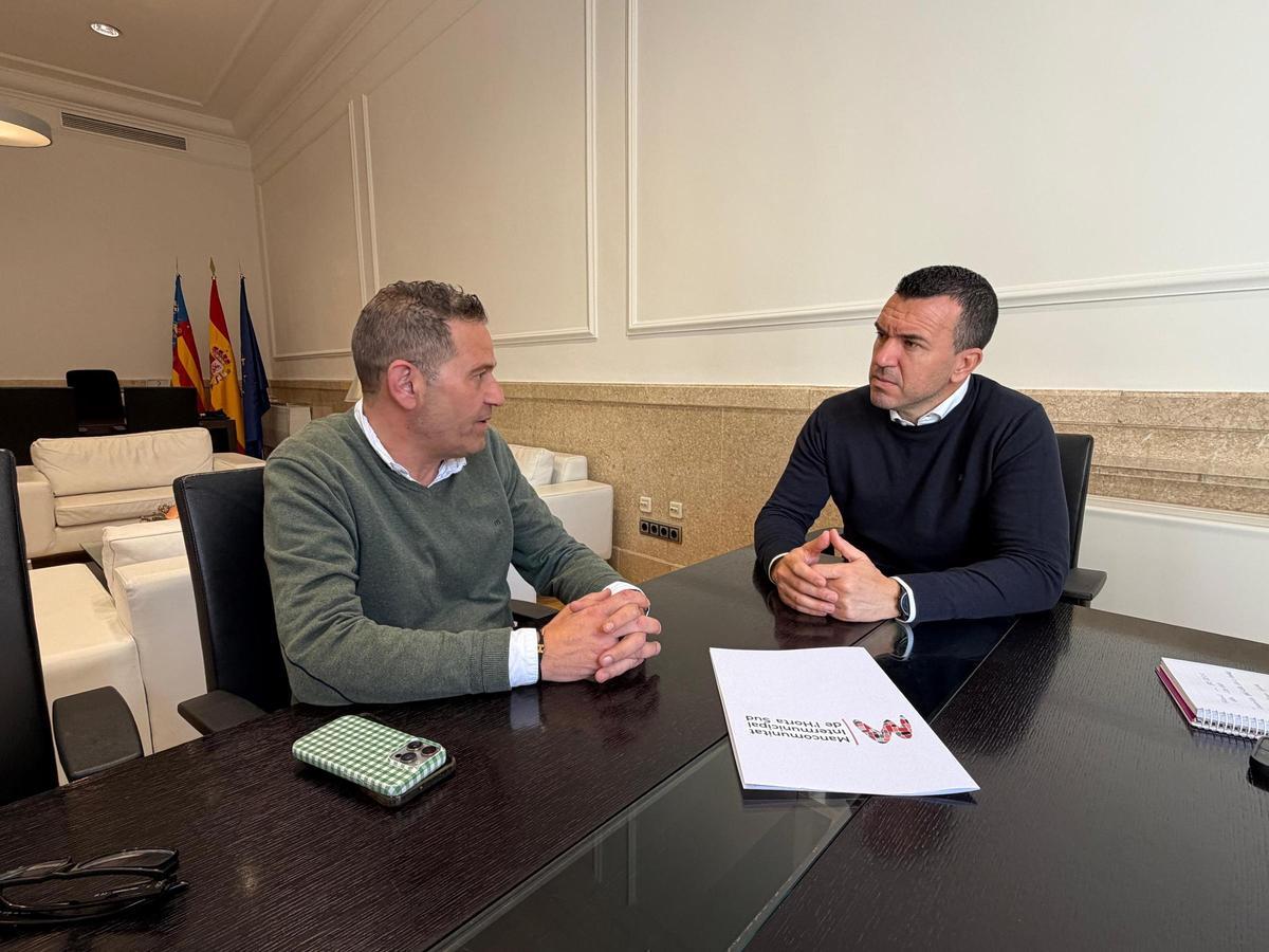 José F. Cabanes y Vicent Mompó durante la reunión.