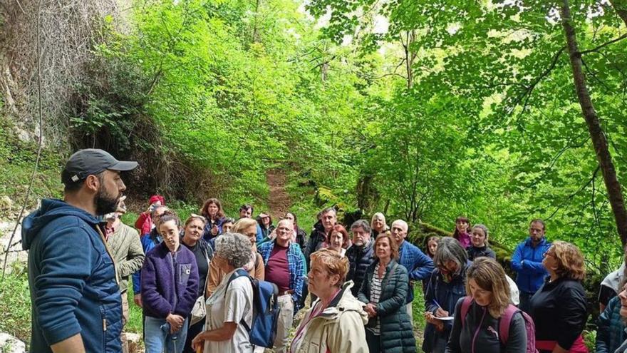 Excursión en homenaje al padre Laínz