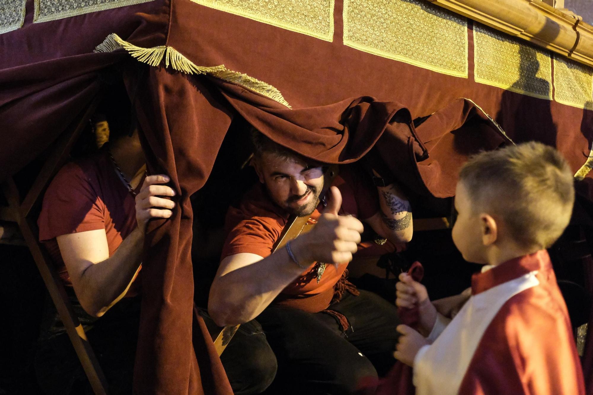 Las mejores imágenes del Lunes Santo en Elche