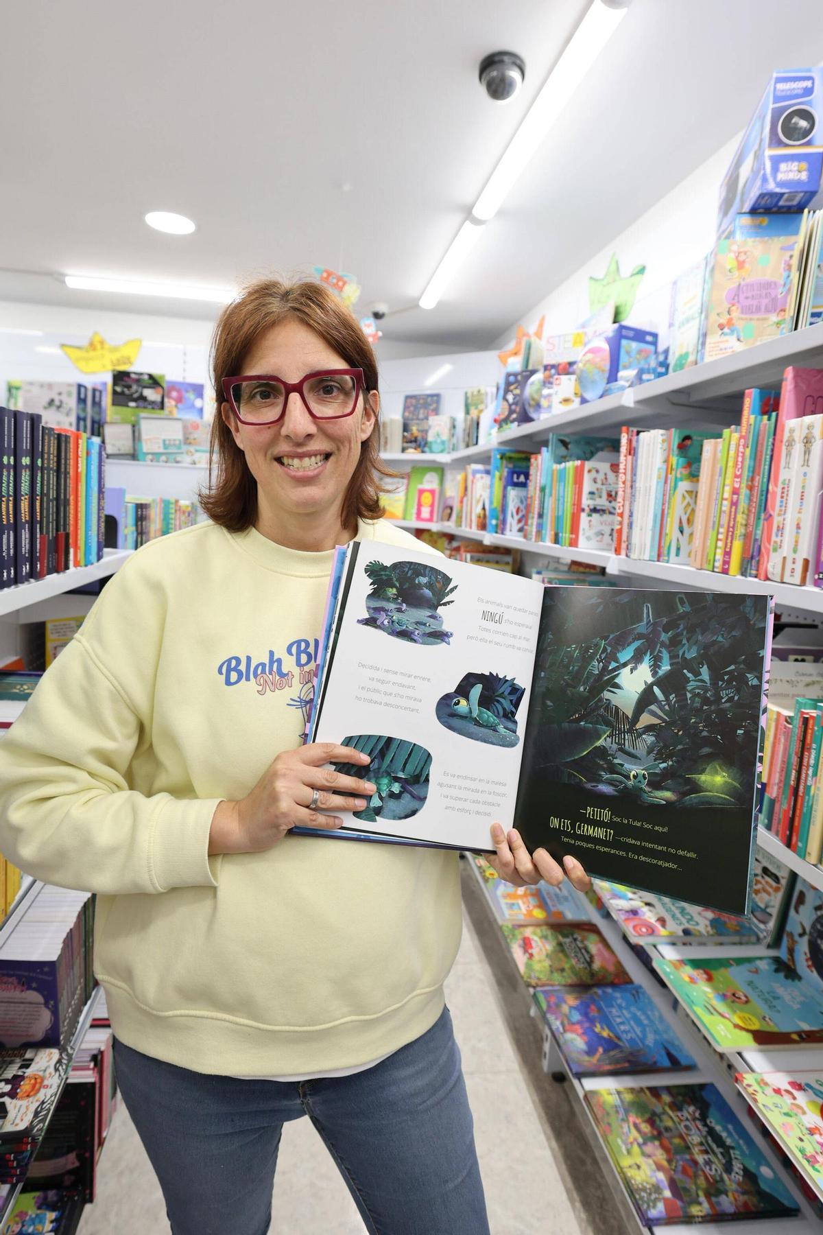 Todas las imágenes de los preparativos, recomendaciones y expectativas para el Día del Libro en Ibiza