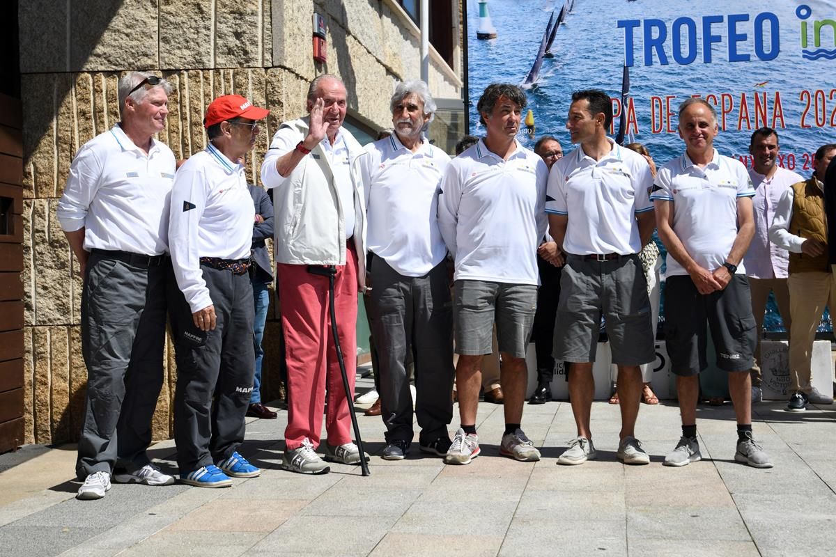 Arribada de Joan Carles I al Reial Club Nàutic de Sanxenxo