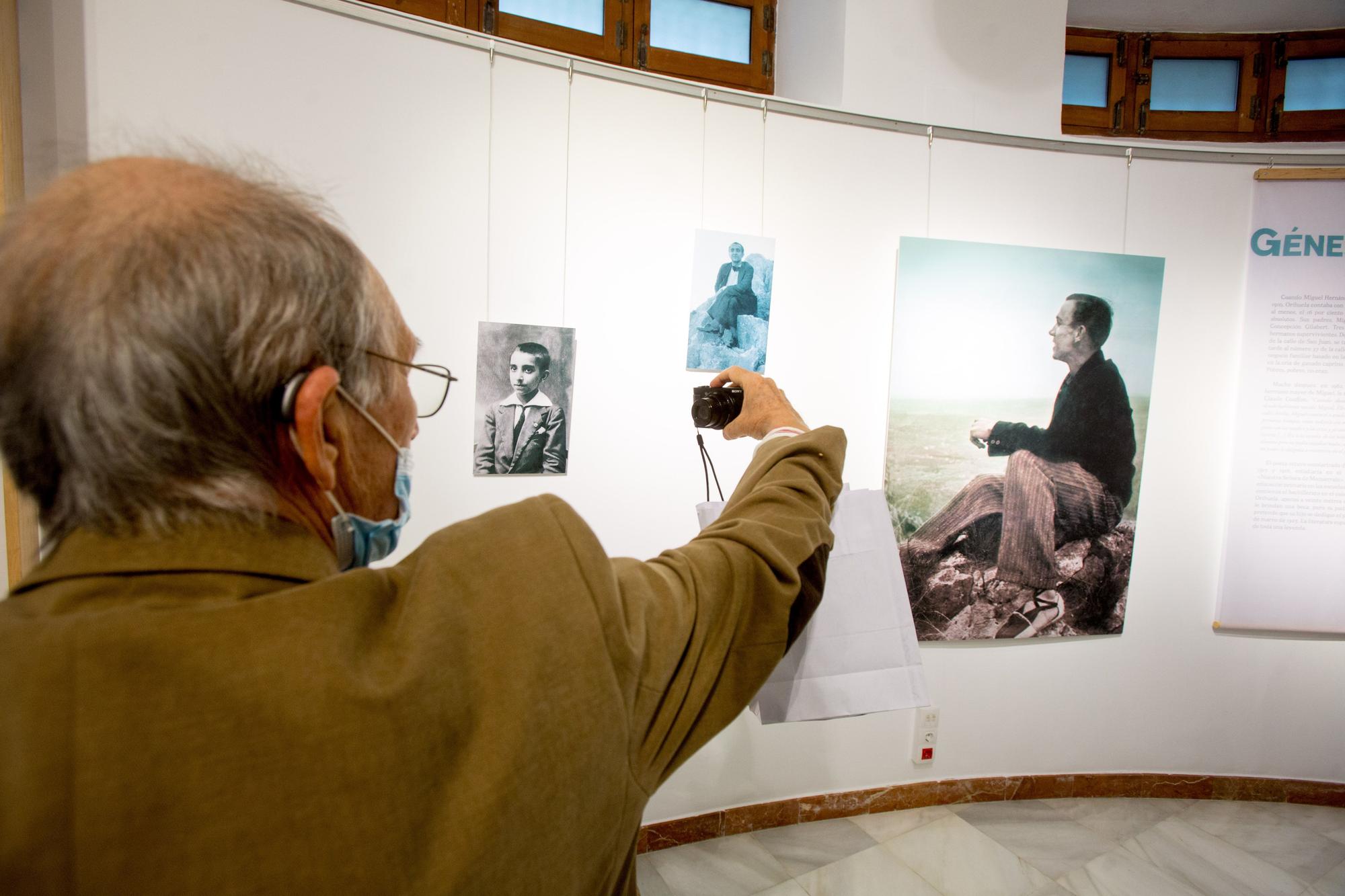 Exposición "Miguel Hernández. A plena luz" en la Diputación de Alicante