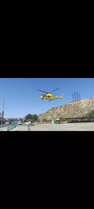 Un conductor ebrio choca contra una moto de autoescuela en un adelantamiento y se da a la fuga en El Campello
