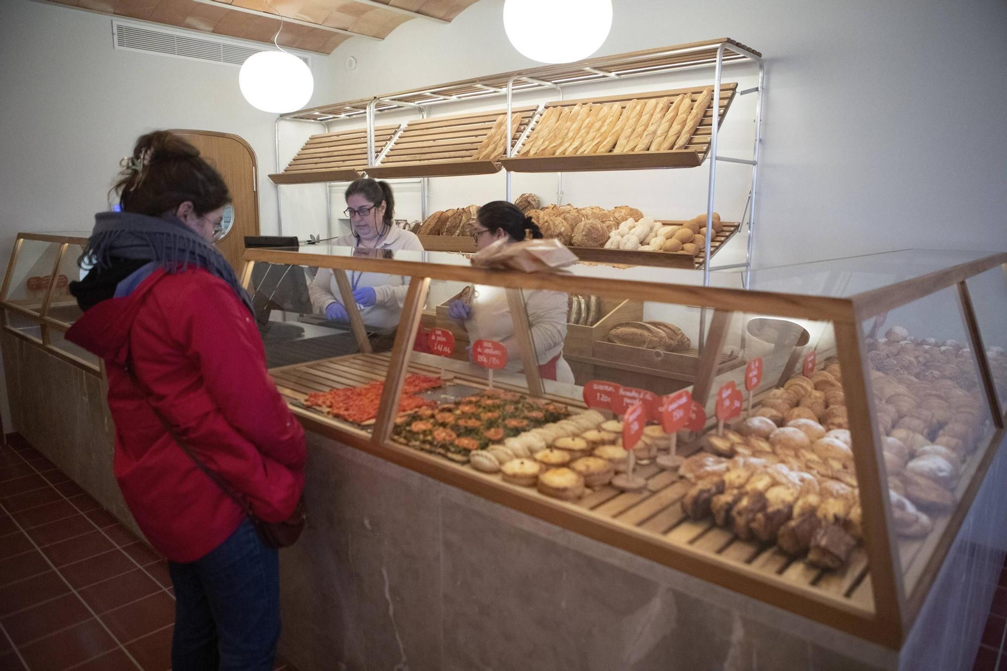 Así es Can Pa, el nuevo horno de Gomila en Palma.