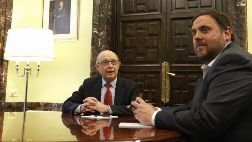 Hacienda asumirá el control de los impuestos propios de la Generalitat