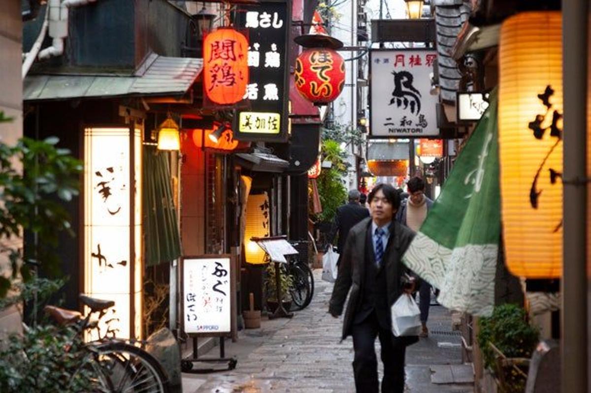 Cenar en Kioto, Japon