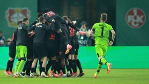 El Leverkusen celebrando el título de la Copa de Alemania