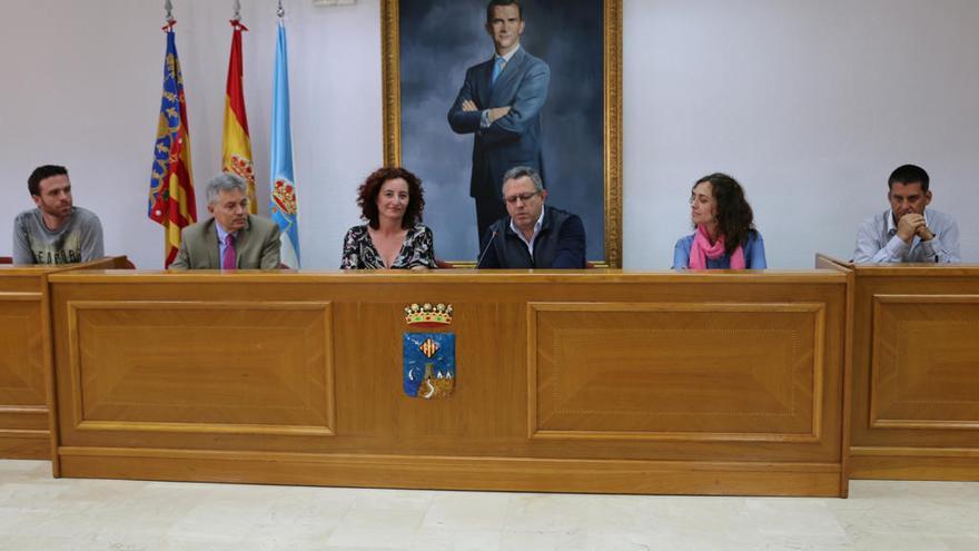 Imagen de la presentación del proyecto ambiental en el Ayuntamiento de Torrevieja