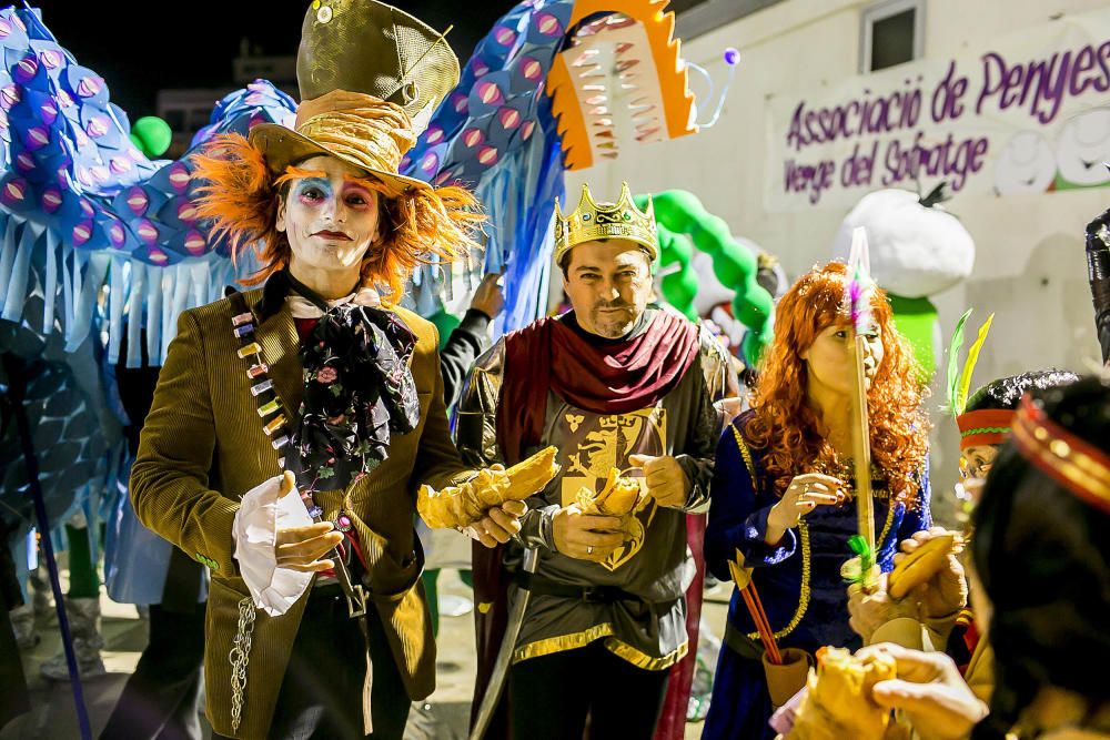 Búscate en las fotos del Carnaval en Benidorm