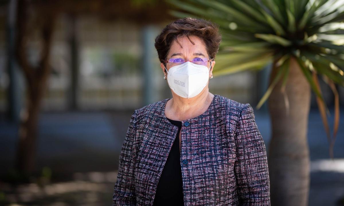 Dolores Corbella, Premio Canarias