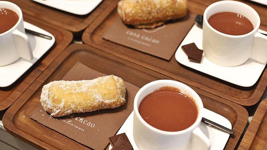 El xuixo de xocolata de Casa Cacao, creat pels pastissers Jordi Roca i Julià Castelló