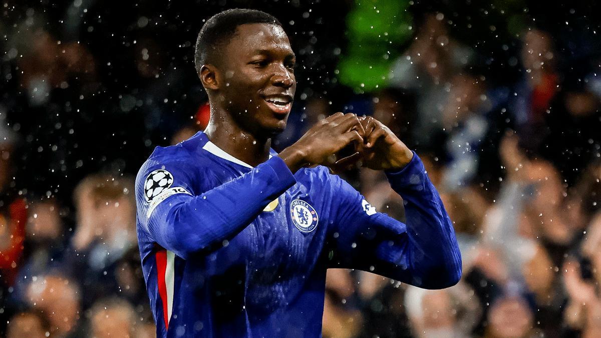Caicedo celebra su gol ante el Ajax