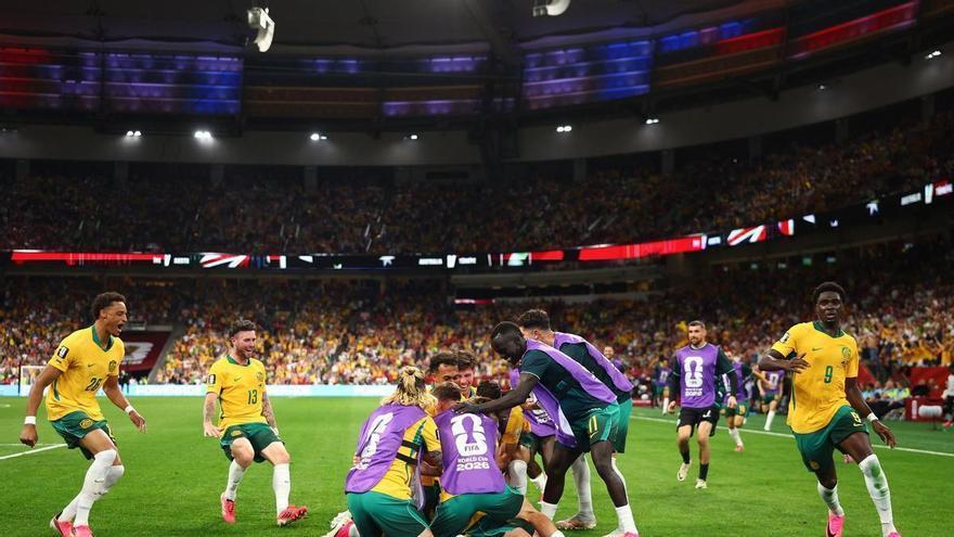 Mathew Ryan ve desde el banquillo la sobresaliente actuación de Patrick Beach en la victoria de Australia contra Turquía