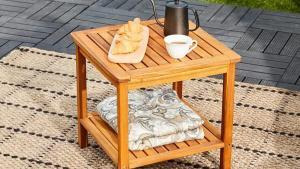 Encontrada la mesa para terrazas pequeñas perfecta: compacta, bonita y barata