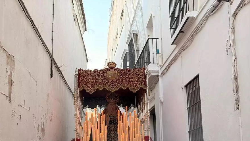 Vídeo | La Virgen de Madre de Dios de la Palma por la calle Santa Ángela