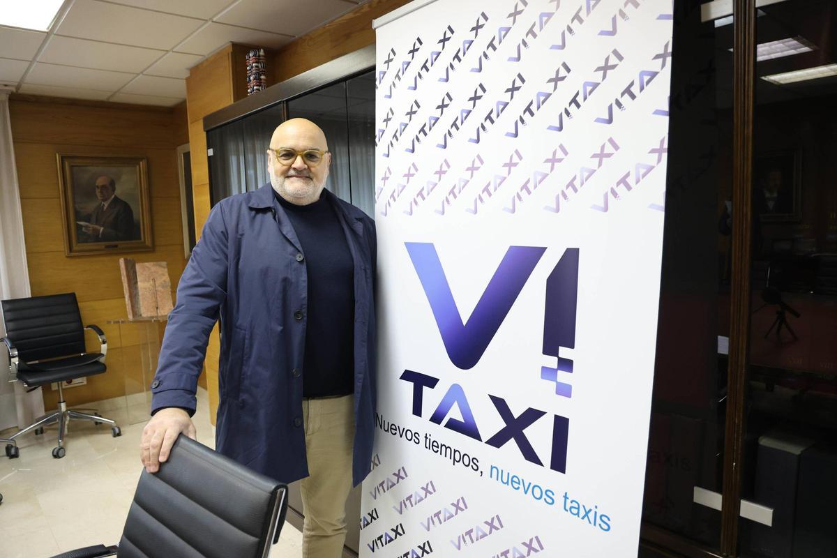 El CEO de Vitaxi, Antonio Soto, en la presentación de la nueva plataforma.