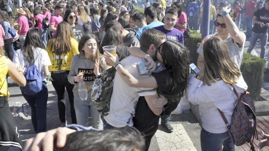 La UJI cobrará entrada en las paellas para aumentar la partida de becas