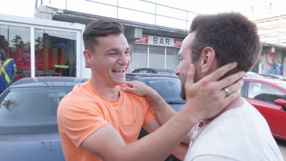 Ferran Jutglà no se perdió la despedida de su excompañero en la UE Sant Andreu José Antonio Llamas