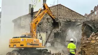 Adiós a la Casa de Postas de Las Vegas: las piquetas abren paso hacia la esperada rotonda de Corvera