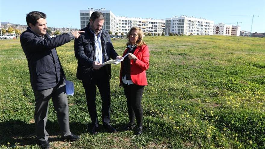 El PP dice que la Junta oferta el CEIP Turruñuelos y no existe