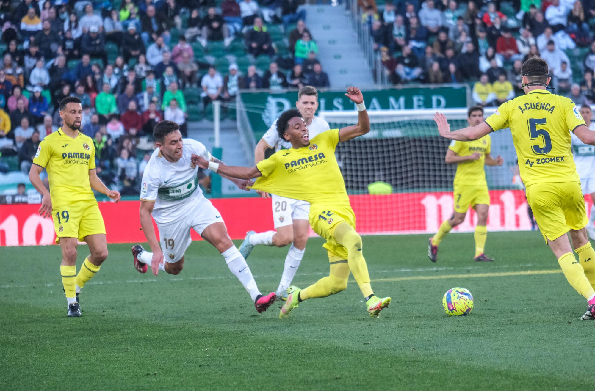 Las mejores imágenes de la primera victoria del Elche en La Liga