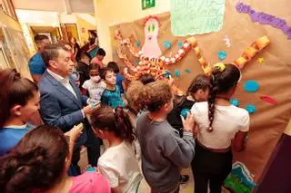 Santa Cruz acerca los talleres de verano a trece barrios de los cinco distritos