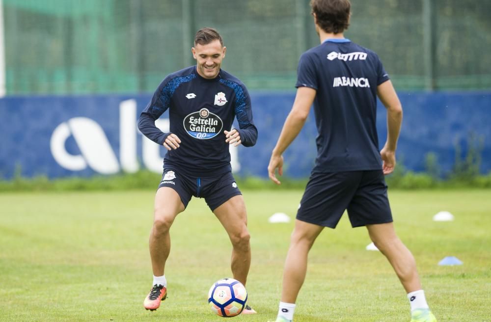 Lucas Pérez, último entrenamiento con el Deportivo