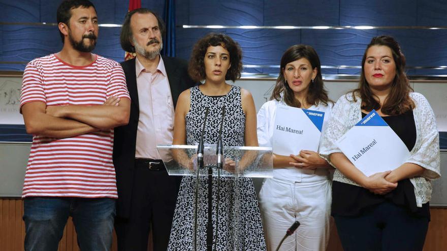 Antón Gómez-Reino, Miguel Anxo Fernán Vello, Alexandra Fernández, Yolanda Díaz y Ángela Rodríguez